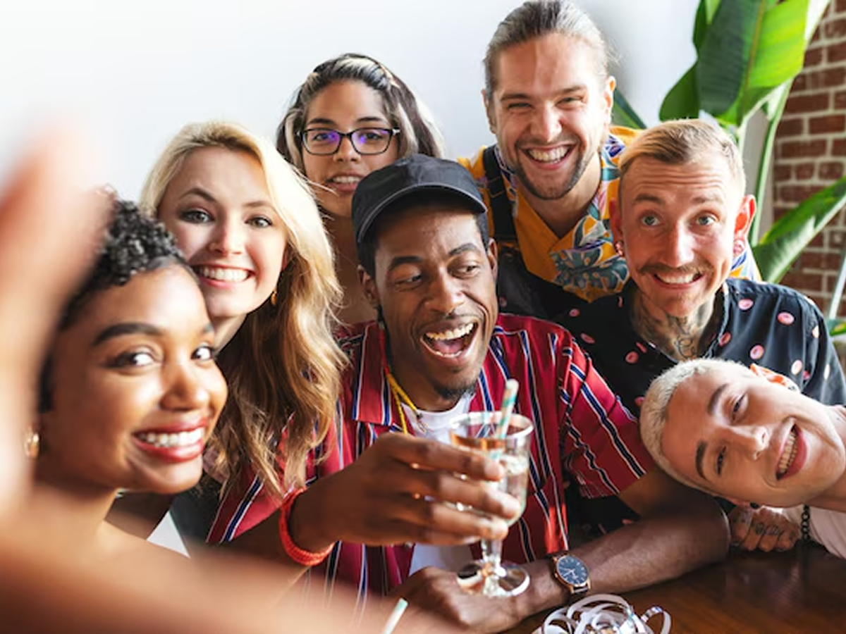 30 frases de amizade verdadeira que vão surpreender os seus amigos