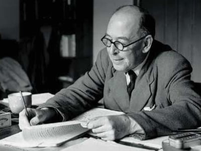 40 frases de C. S. Lewis para você se inspirar em seus ensinamentos