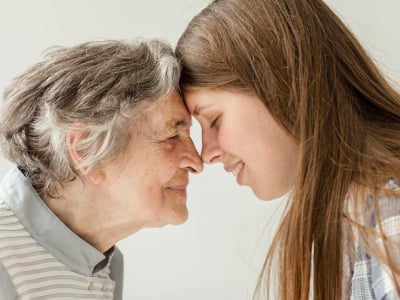 30 frases de Dia das Mães para avó que é também sua segunda mãe