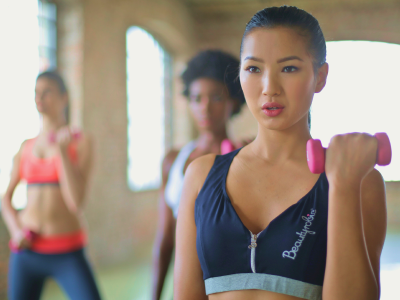 50 frases fitness feminina para te animar na hora do treino