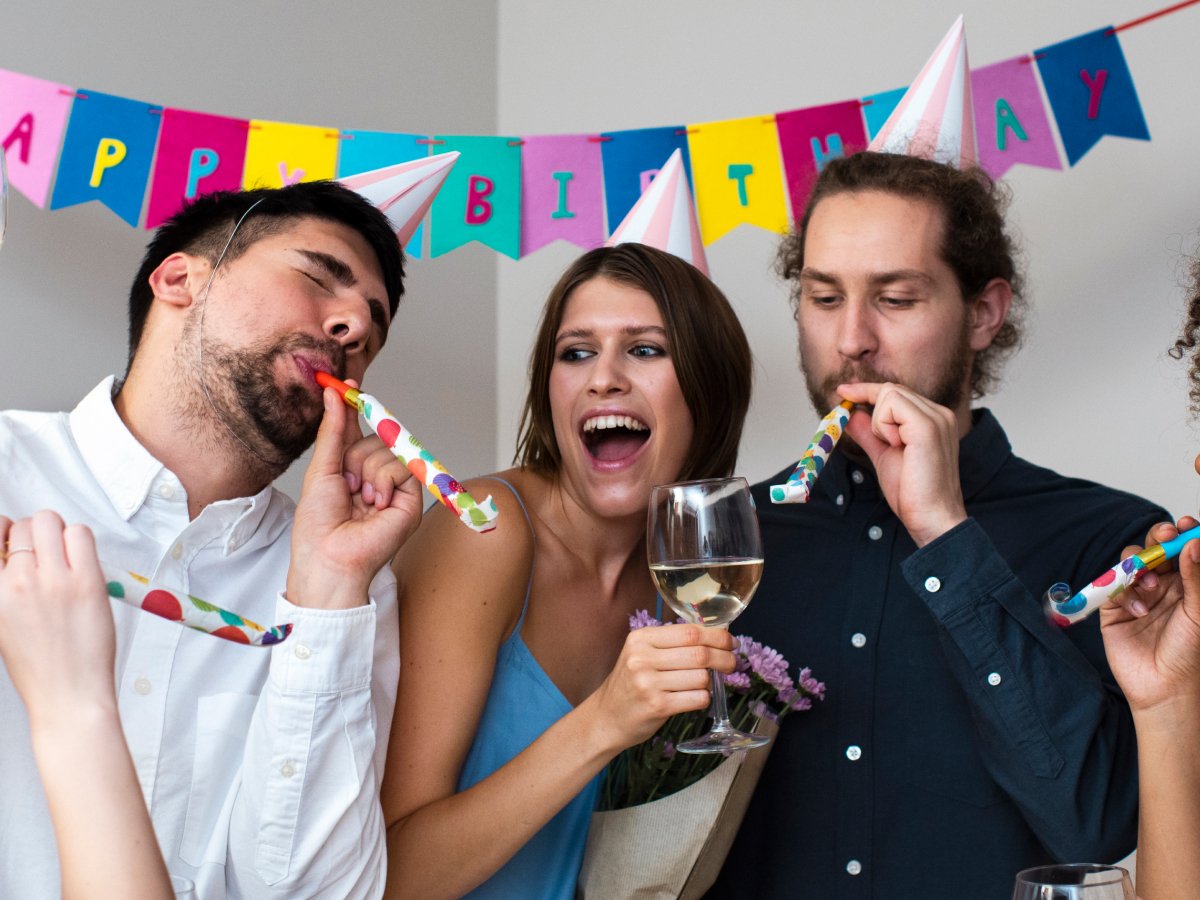 40 frases de aniversário para cunhado que mostram como ele é bem-vindo à família
