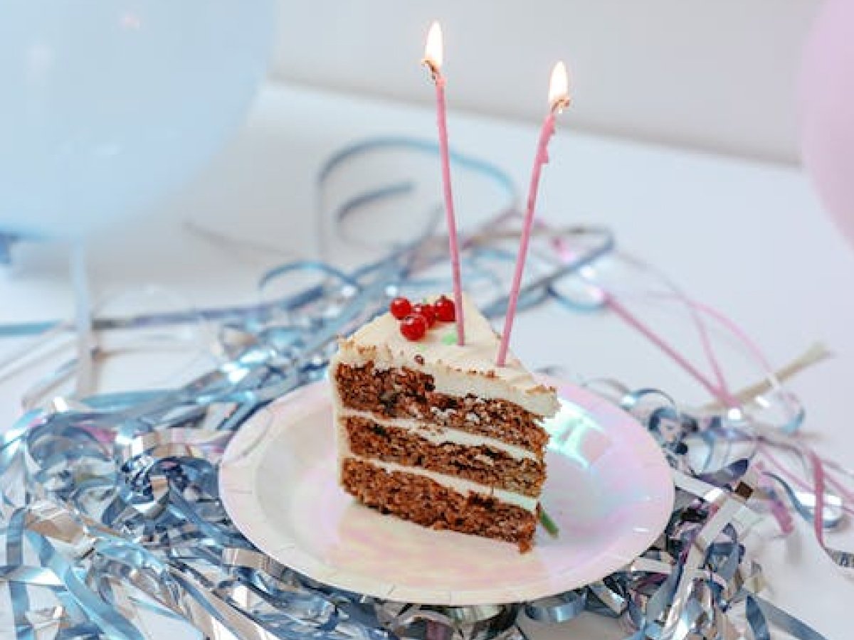 60 frases de aniversário para cunhada que celebram a data com muito carinho