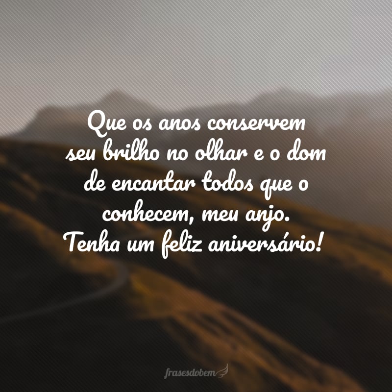 Como não transbordar de amor ao ver seu sorriso puro e contagiante, filho? Que os anos conservem seu brilho no olhar e o dom de encantar todos que o conhecem, meu anjo. Tenha um feliz aniversário!